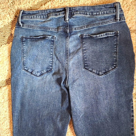 VERA WANG SLIM STRAIGHT LEG JEANS-SIZE 16 - Picture 9 of 11